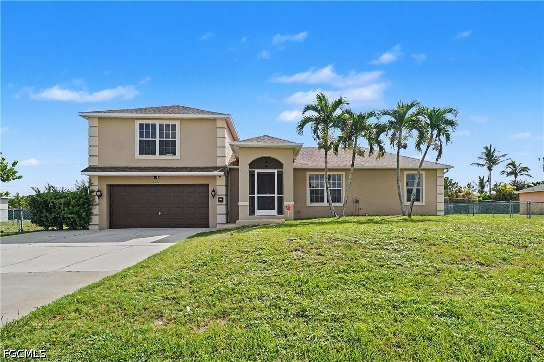 3 Bed Pool Home for Sale in Cape Coral, photo 4