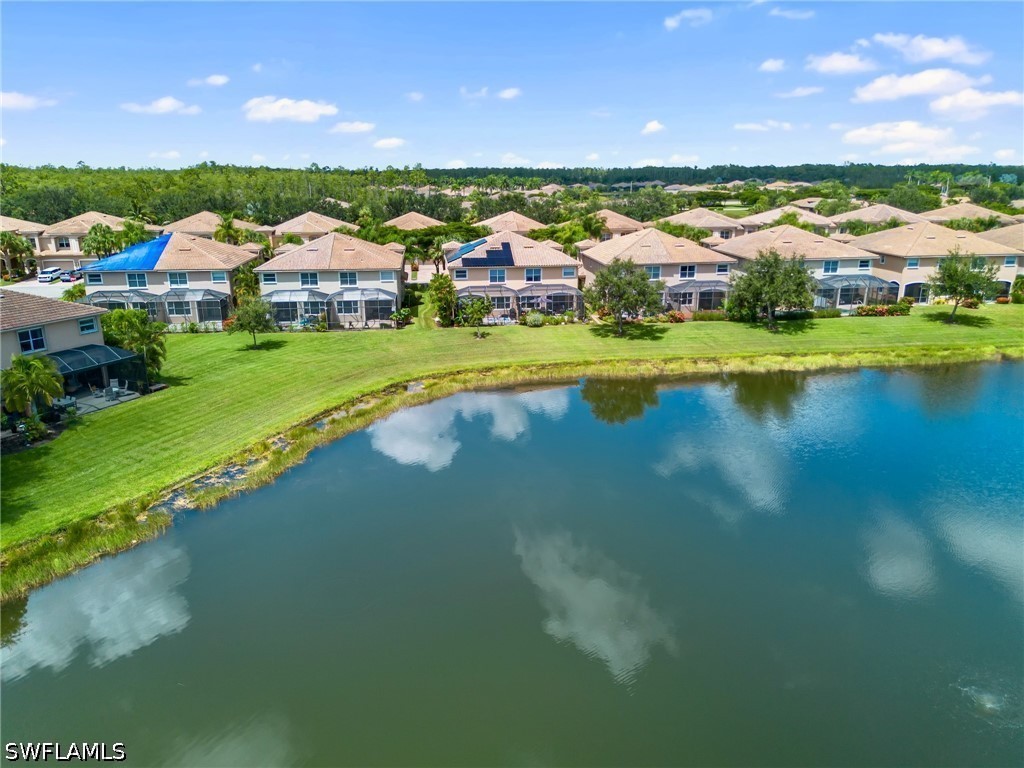 3 Bed Waterfront Home for Sale in Bella Terra, photo 4