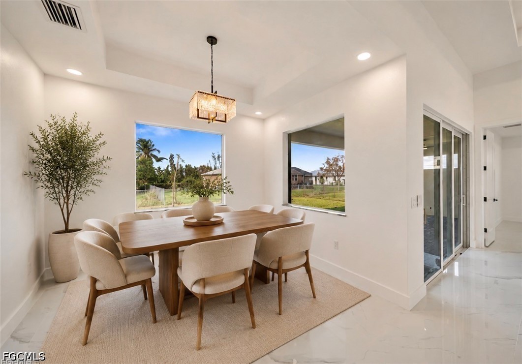 4 Bed SingleFamilyResidence for Sale in Cape Coral, photo 4