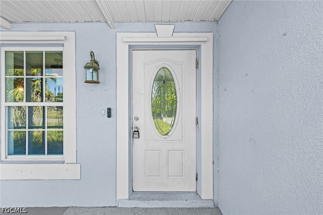 5 Bed SingleFamilyResidence for Sale in Lehigh Acres, photo 4