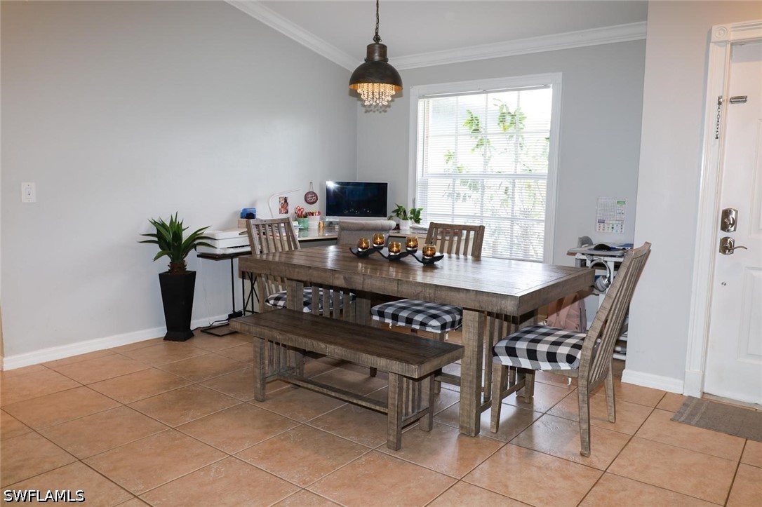 4 Bed Pool Home for Sale in Naples, photo 4