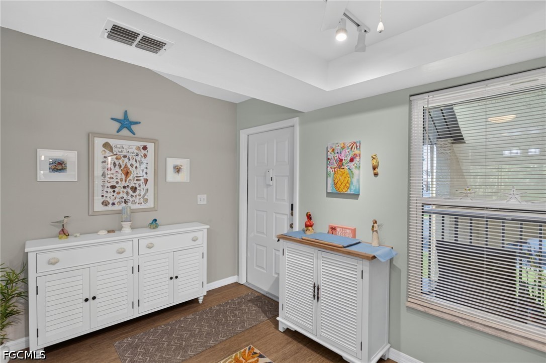 2 Bed Condominium for Sale in Fort Myers, photo 4