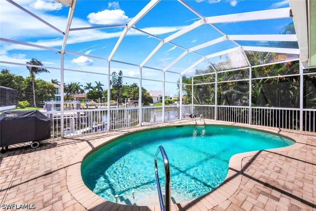 3 Bed Pool Home for Sale in Marco Island, photo 4