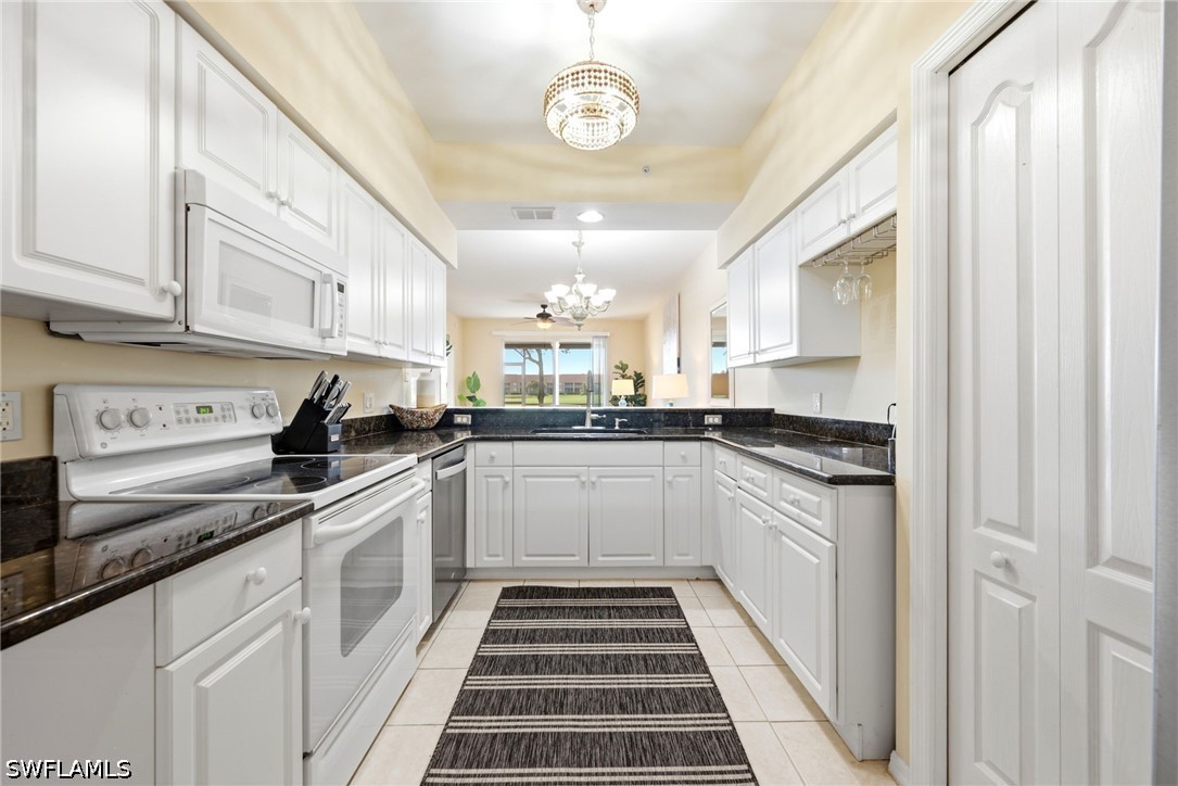 2 Bed Condominium for Sale in Cypress Trace, photo 4