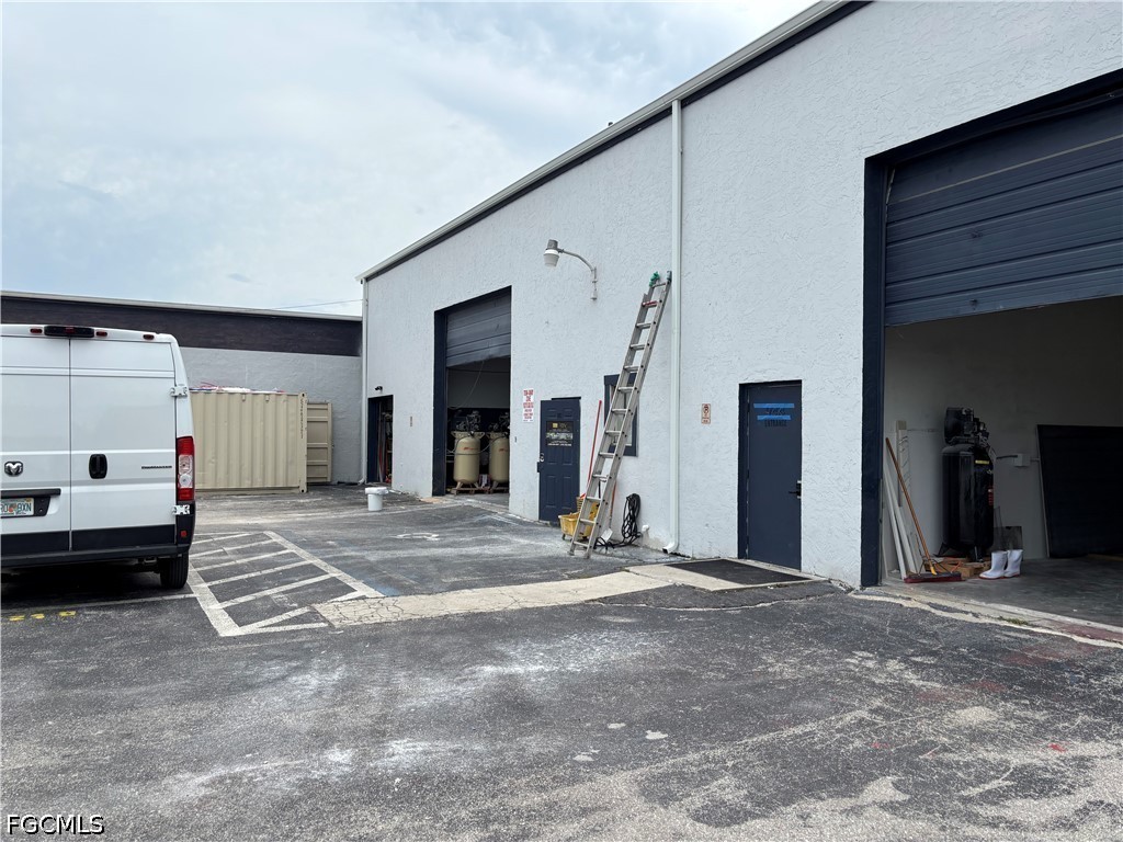 Office for Sale in Cape Coral, photo 4