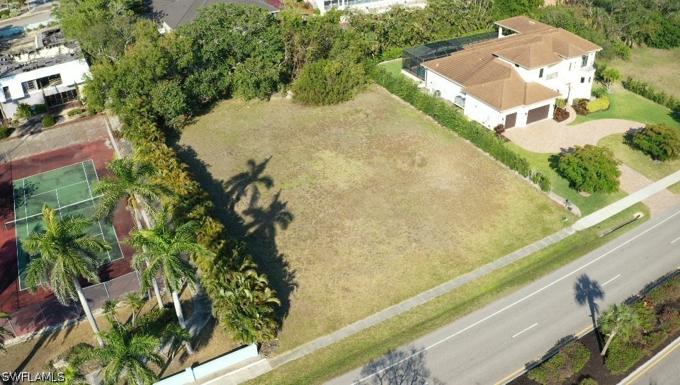 Residential for Sale in Marco Beach, photo 4