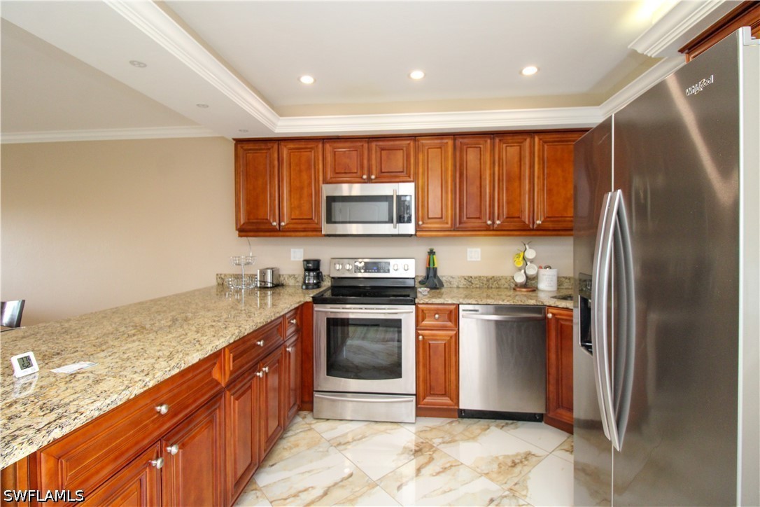 2 Bed Condominium for Sale in Fairway Gardens, photo 4