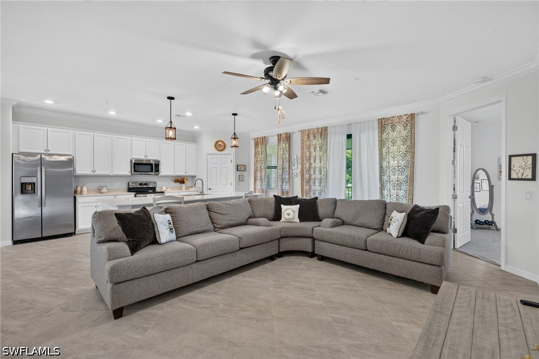 3 Bed Condominium for Sale in Fort Myers, photo 4