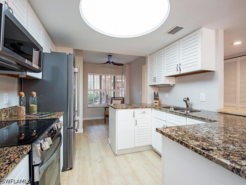 2 Bed Condominium for Sale in Interlachen, photo 4
