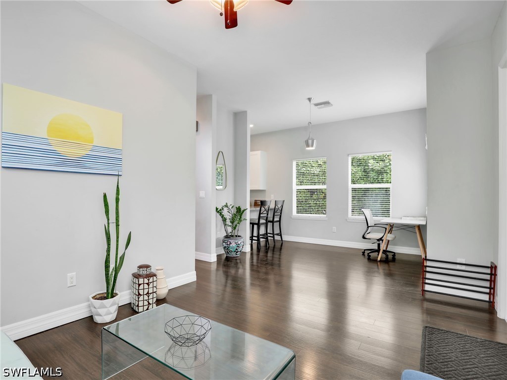 3 Bed SingleFamilyResidence for Sale in Naples, photo 4