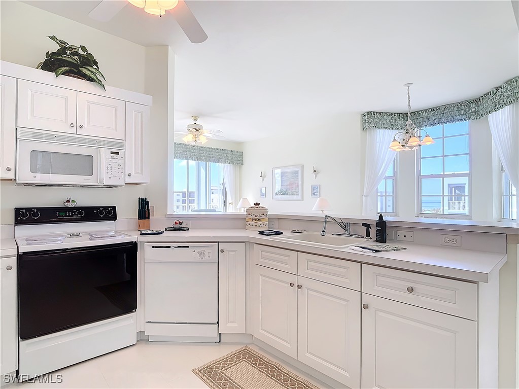 2 Bed Condominium for Sale in Fort Myers Beach, photo 31