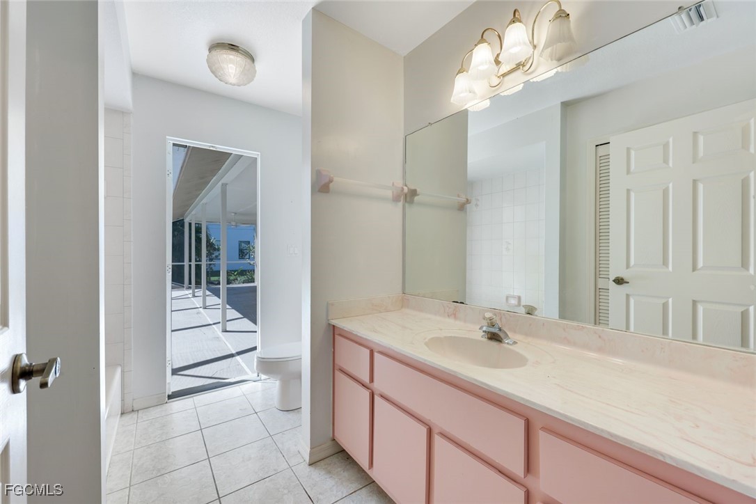 3 Bed Pool Home for Sale in San Carlos Park, photo 31