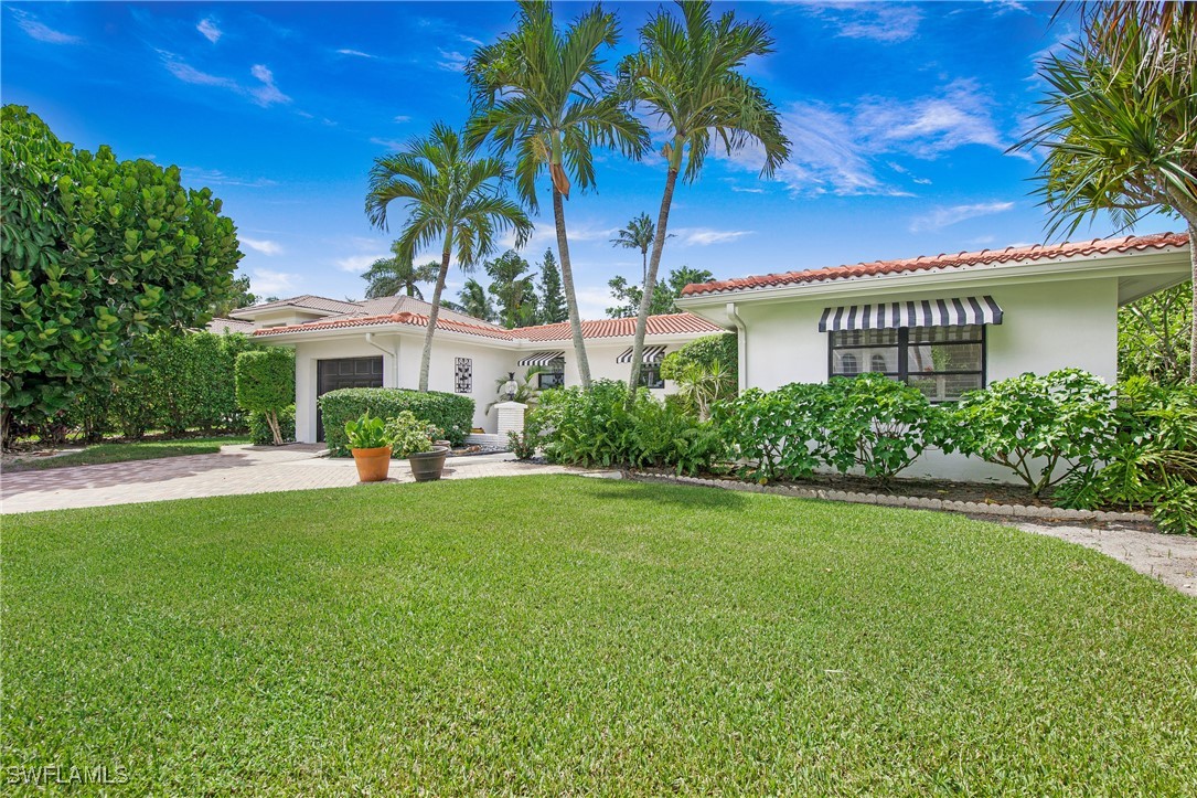 3 Bed Pool Home for Sale in Golden Shores, photo 31