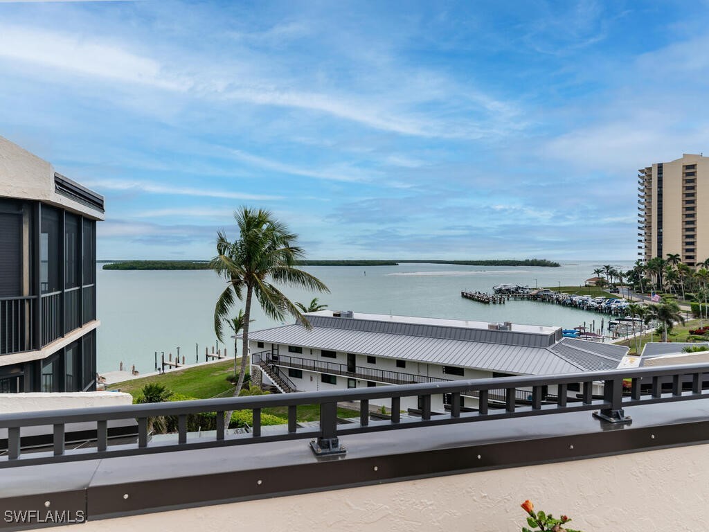 3 Bed Waterfront Home for Sale in Marco Island, photo 31