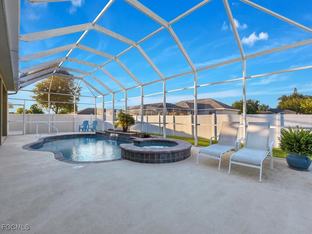3 Bed Pool Home for Sale in Cape Coral, photo 31