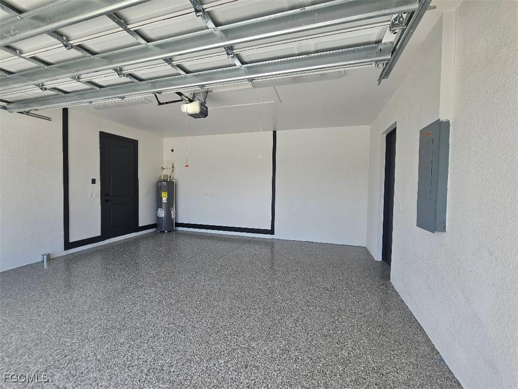3 Bed Pool Home for Sale in Cape Coral, photo 31