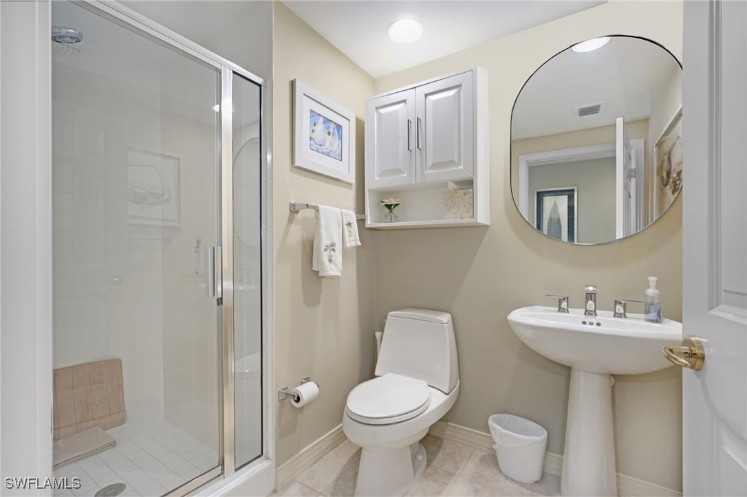 3 Bed Waterfront Home for Sale in Naples, photo 31