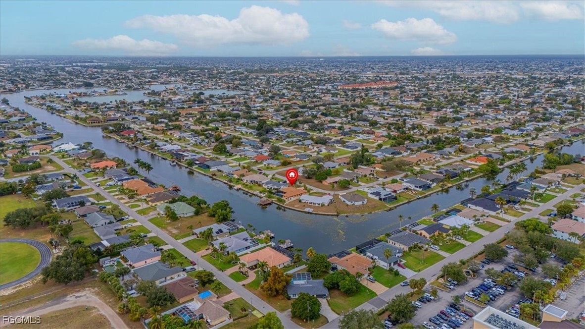 3 Bed Pool Home for Sale in Cape Coral, photo 31