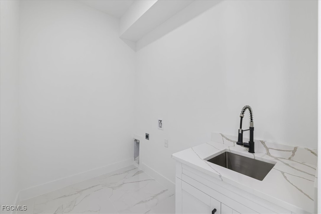 3 Bed SingleFamilyResidence for Sale in Port Charlotte, photo 31
