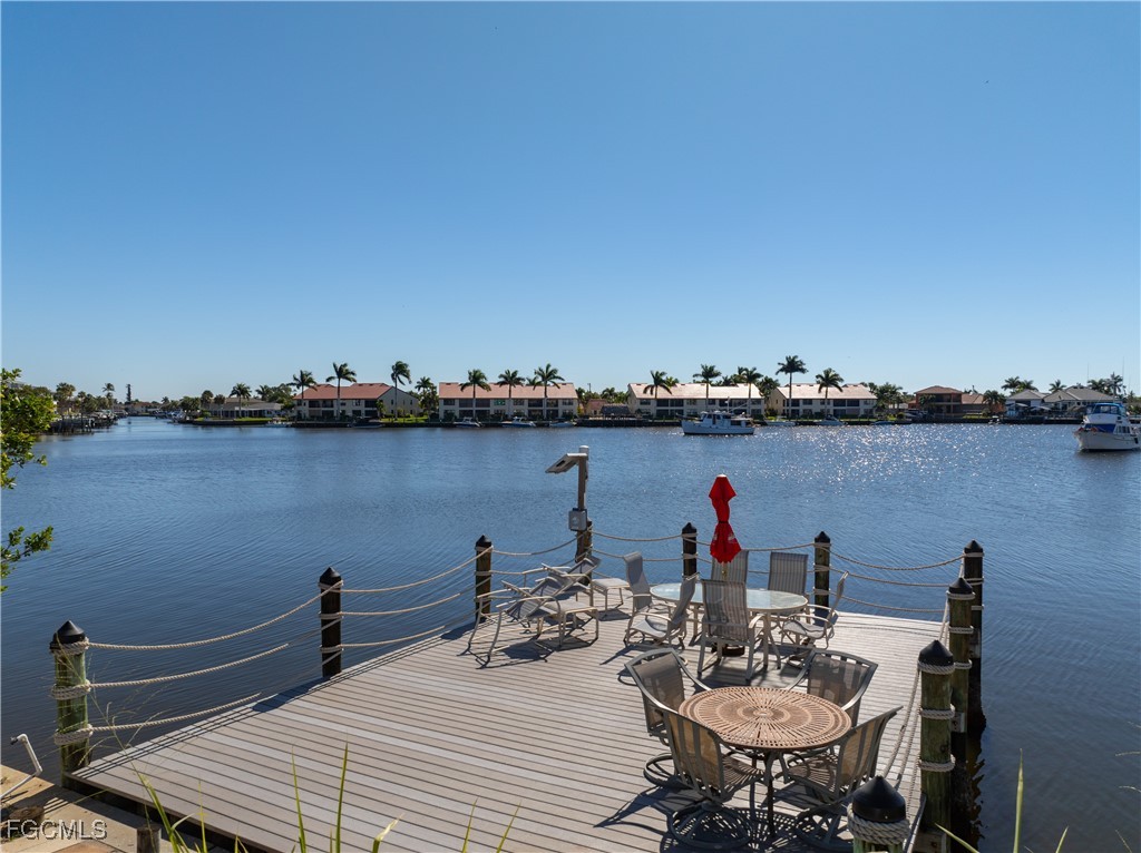 2 Bed Waterfront Home for Sale in Cape Coral, photo 31