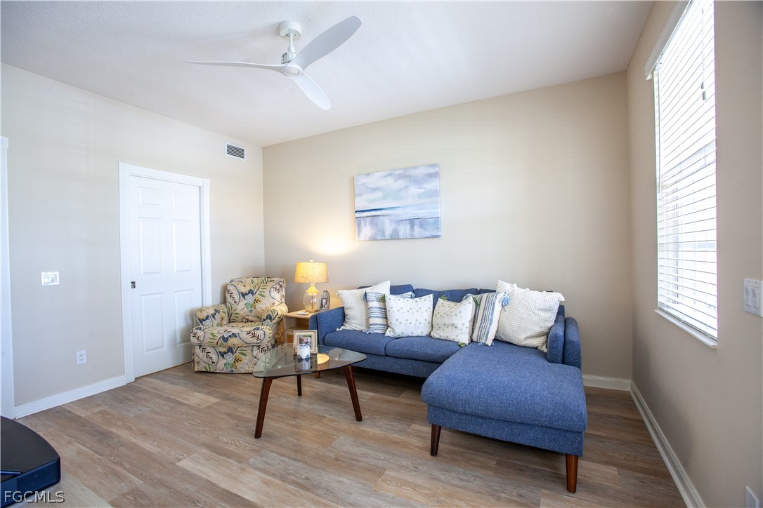 3 Bed Waterfront Home for Sale in San Remo, photo 31