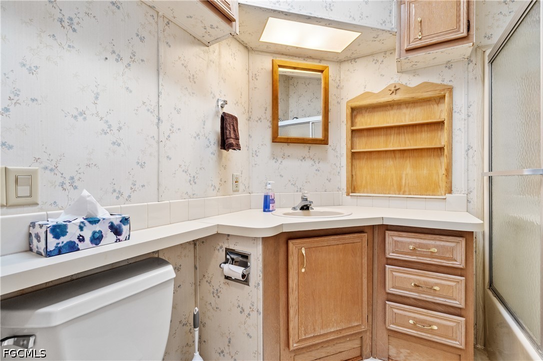 1 Bed ManufacturedHome for Sale in North Fort Myers, photo 31