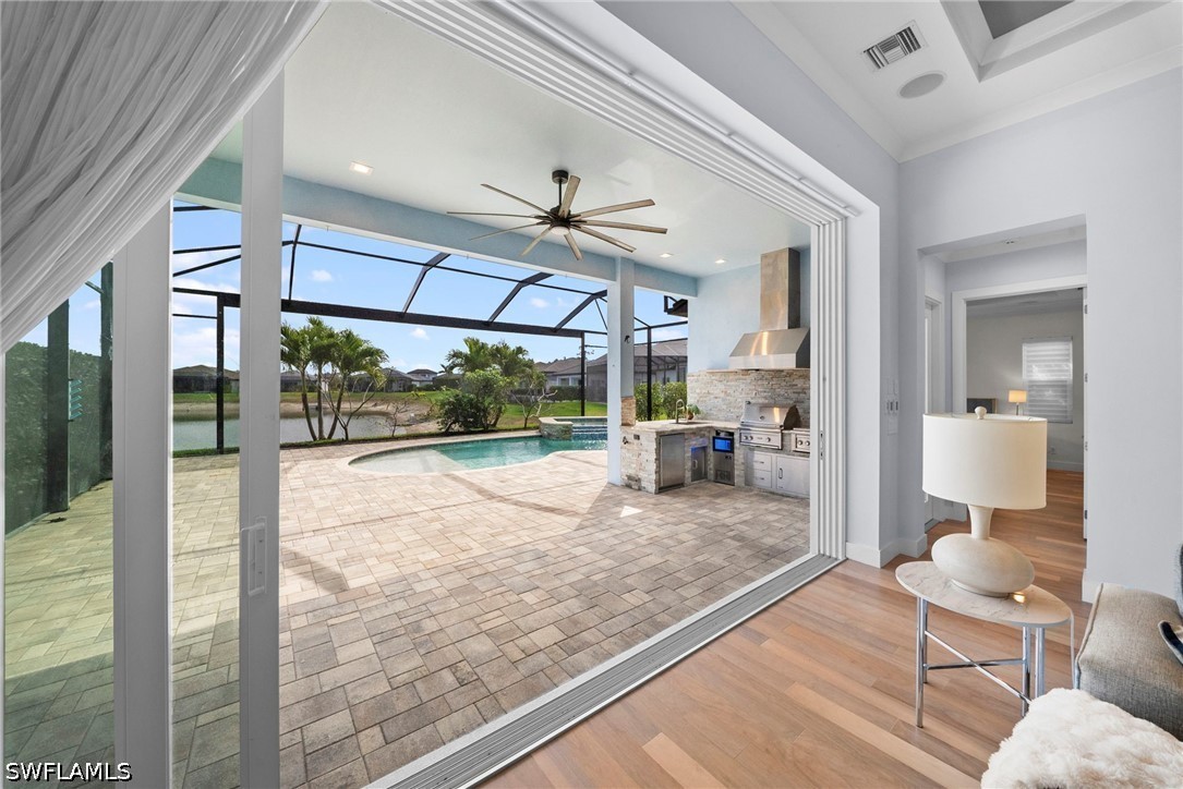 3 Bed Pool Home for Sale in Sapphire Cove, photo 31