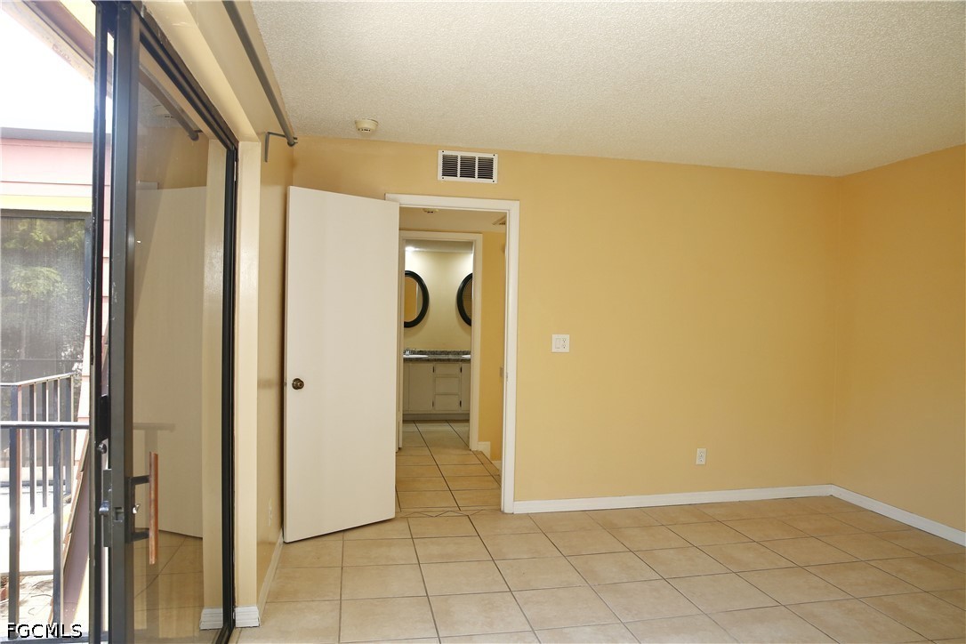 2 Bed Townhouse for Sale in Fort Myers, photo 31