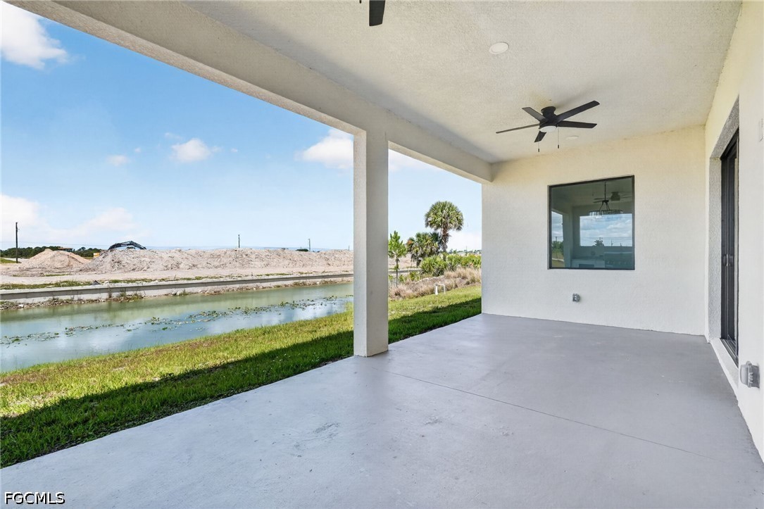 3 Bed Waterfront Home for Sale in Cape Coral, photo 31