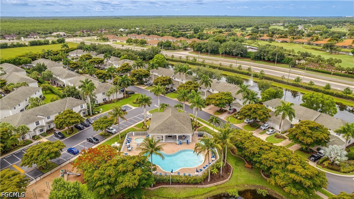 2 Bed Waterfront Home for Sale in Fort Myers, photo 31