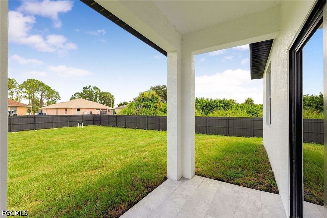 3 Bed SingleFamilyResidence for Sale in Lehigh Acres, photo 31