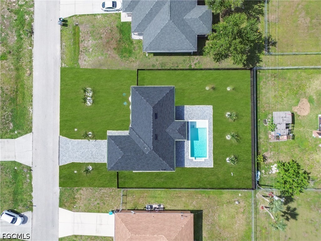 3 Bed Pool Home for Sale in Cape Coral, photo 31