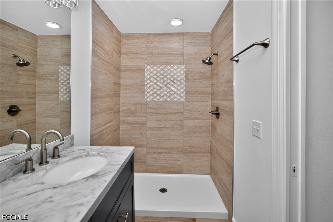 3 Bed Pool Home for Sale in Cape Coral, photo 31