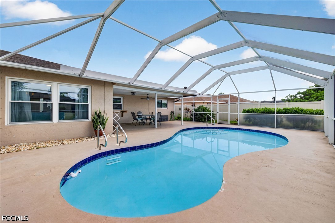 3 Bed Pool Home for Sale in Cape Coral, photo 31