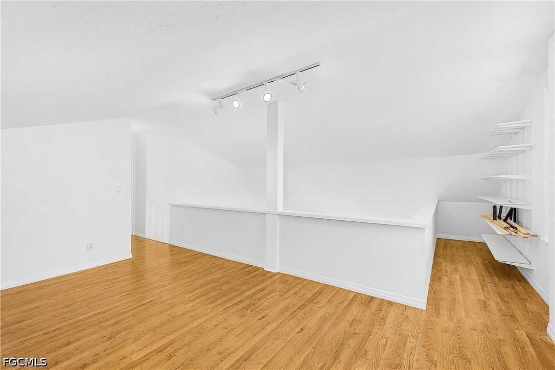 3 Bed SingleFamilyResidence for Sale in Acreage, photo 31