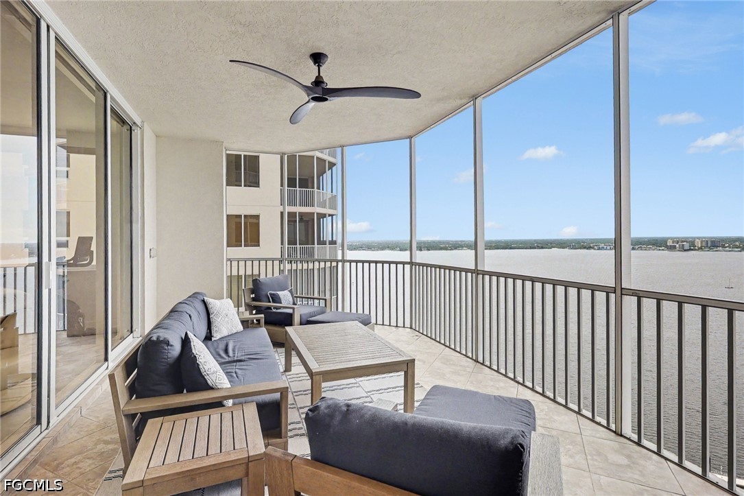 3 Bed Waterfront Home for Sale in Fort Myers, photo 31