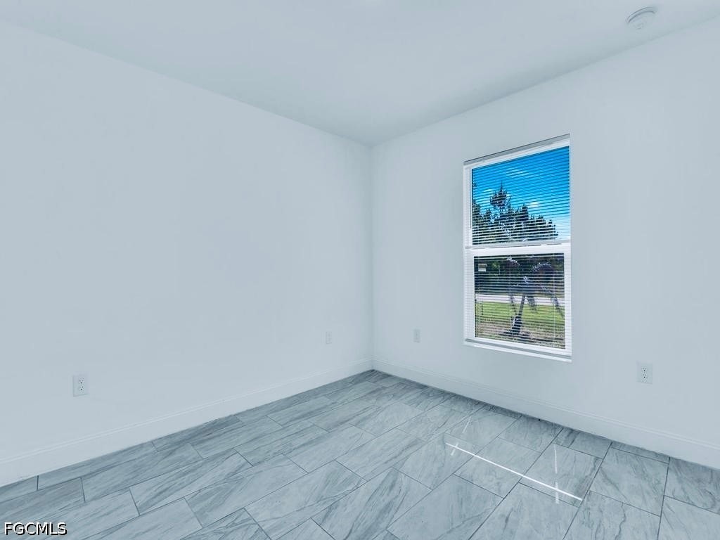 3 Bed Duplex for Sale in Lehigh Acres, photo 31