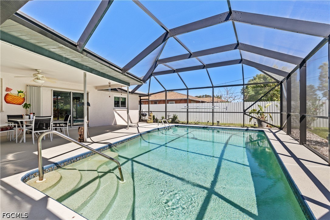 3 Bed Pool Home for Sale in Cape Coral, photo 31