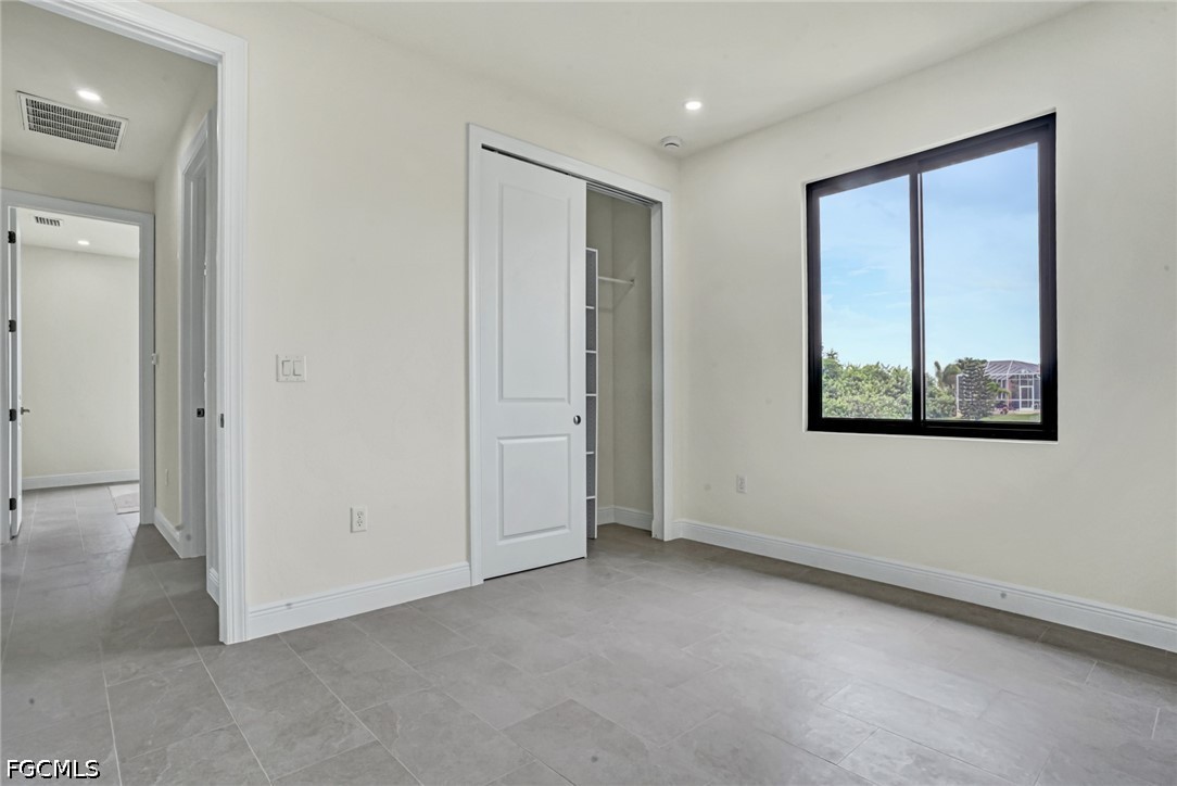 3 Bed Waterfront Home for Sale in Cape Coral, photo 31