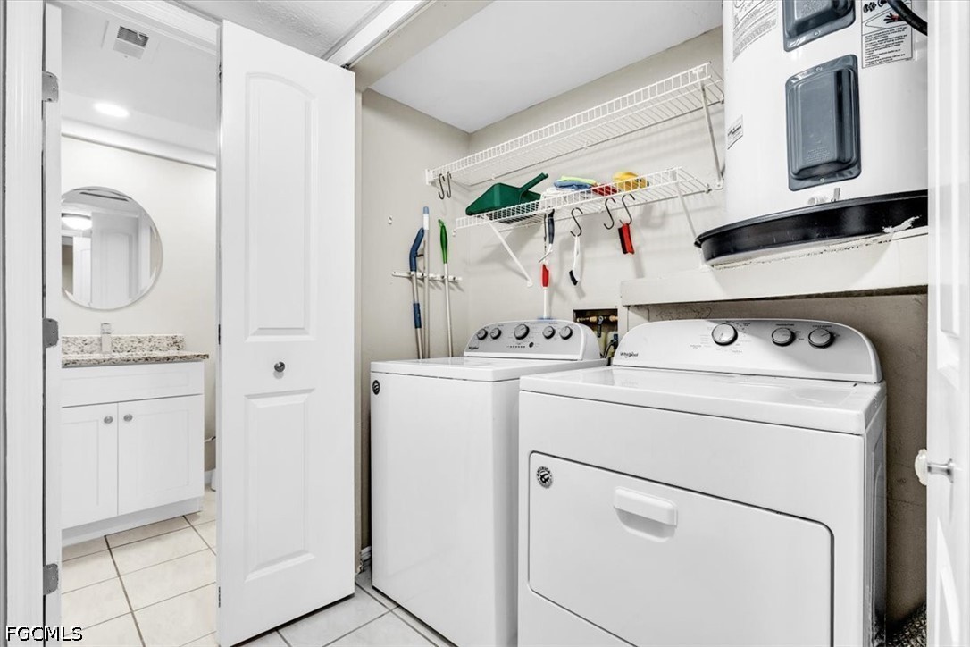 2 Bed Waterfront Home for Sale in Cape Coral, photo 31