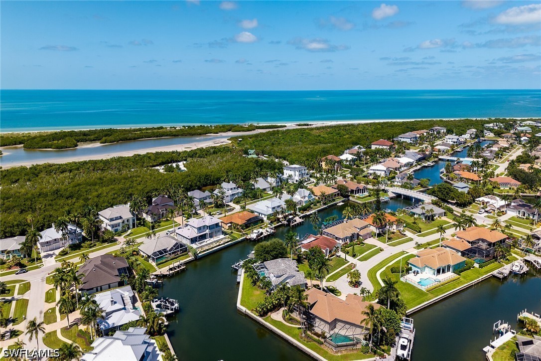 5 Bed Pool Home for Sale in Marco Island, photo 31