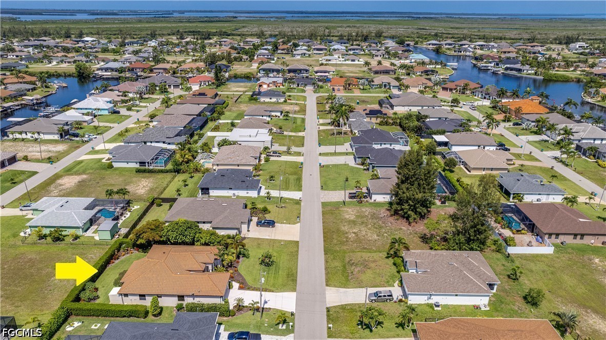 3 Bed SingleFamilyResidence for Sale in Cape Coral, photo 31