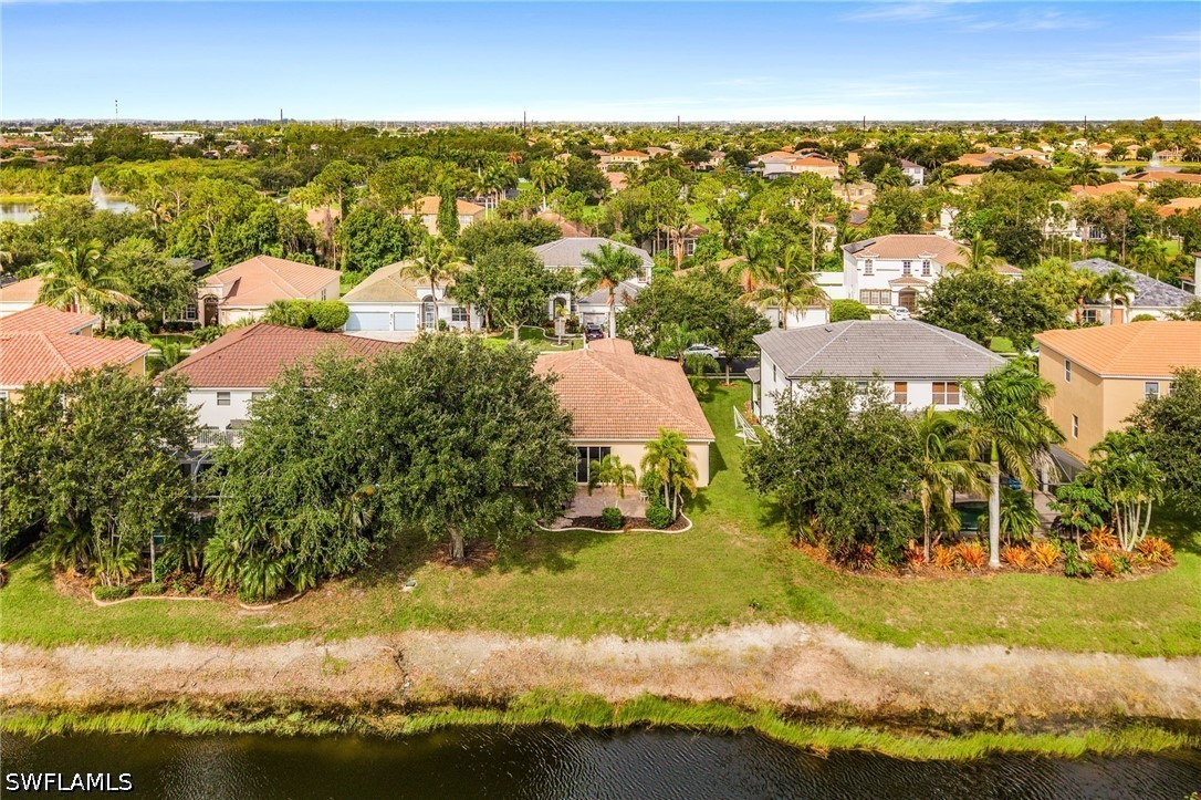 4 Bed SingleFamilyResidence for Sale in Coral Lakes, photo 31