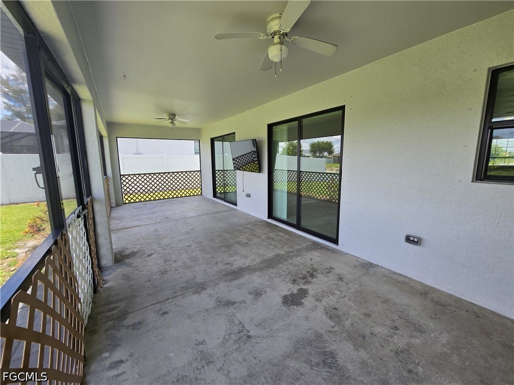 4 Bed Waterfront Home for Sale in Cape Coral, photo 31