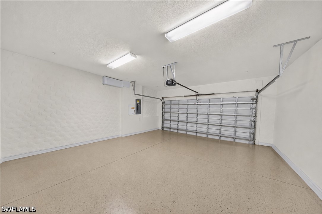 3 Bed Condominium for Sale in Ole, photo 31