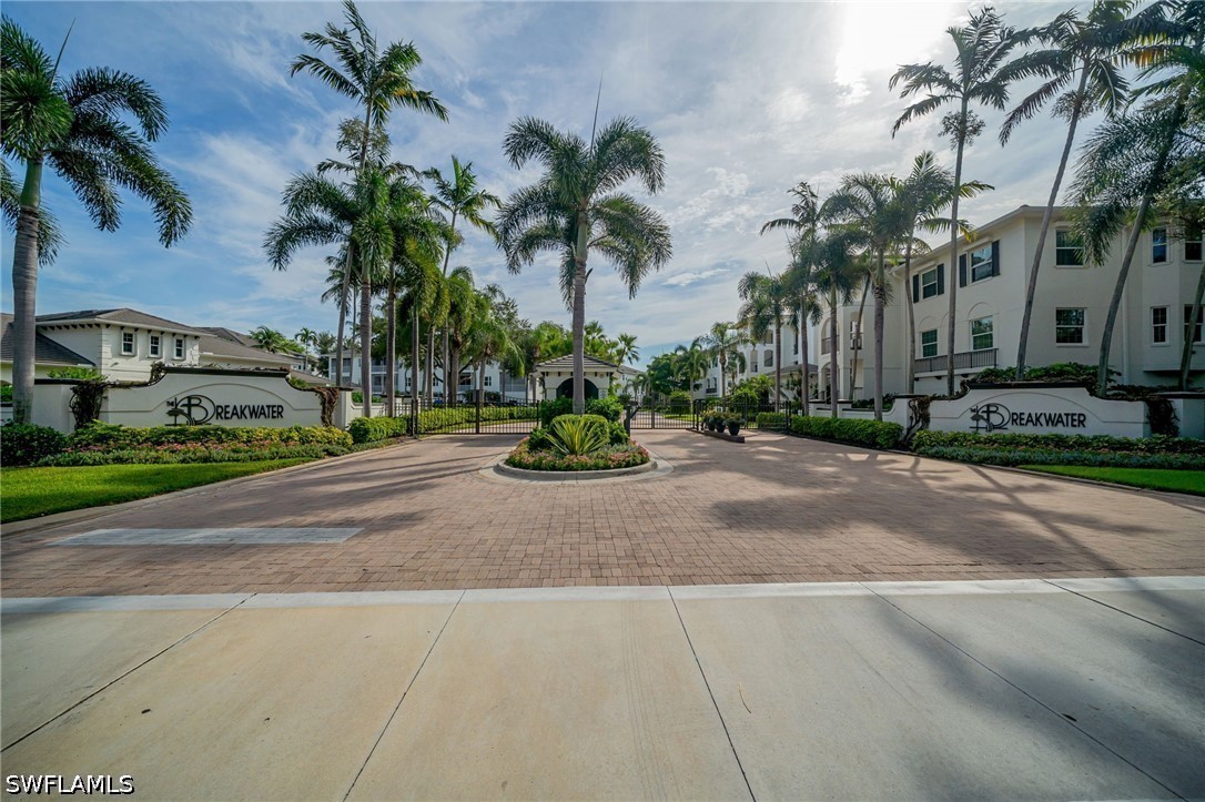 2 Bed Condominium for Sale in Breakwater, photo 31