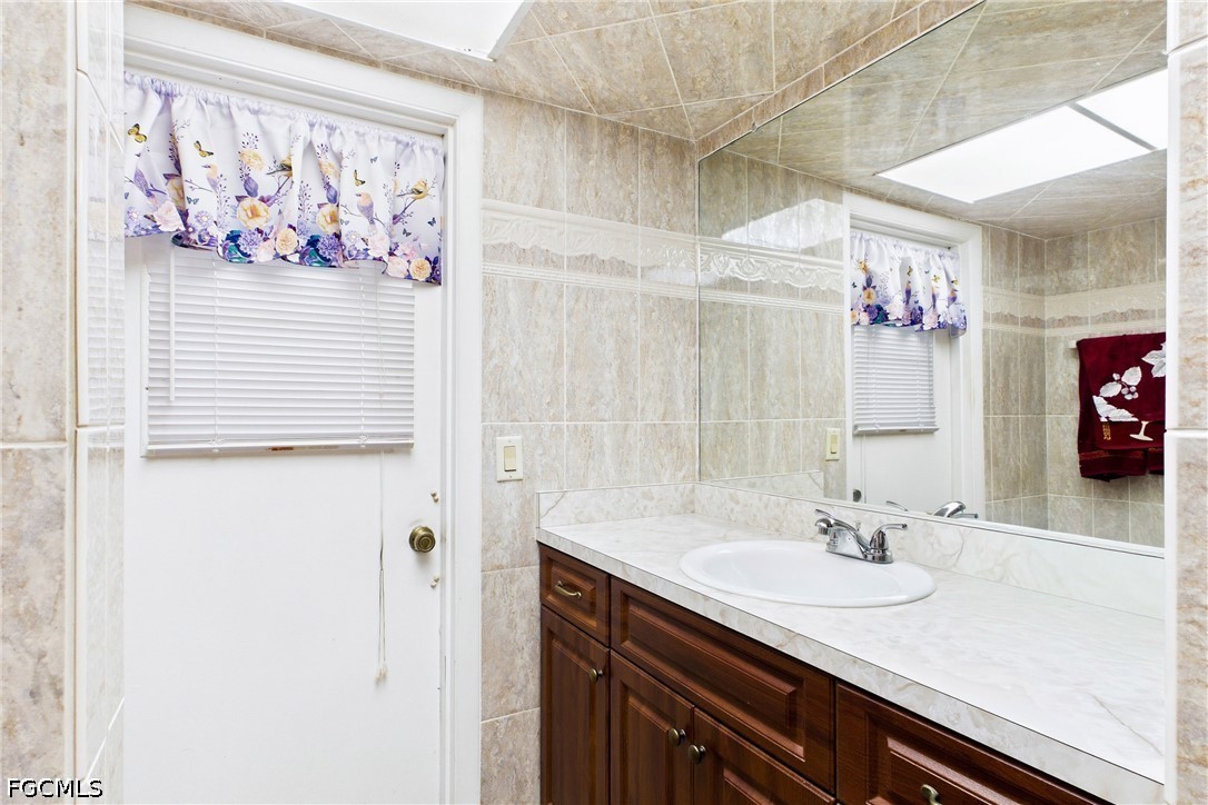 4 Bed Pool Home for Sale in Cape Coral, photo 31