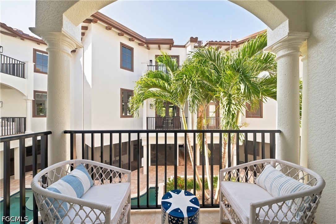 3 Bed Condominium for Sale in Bella Vita, photo 31