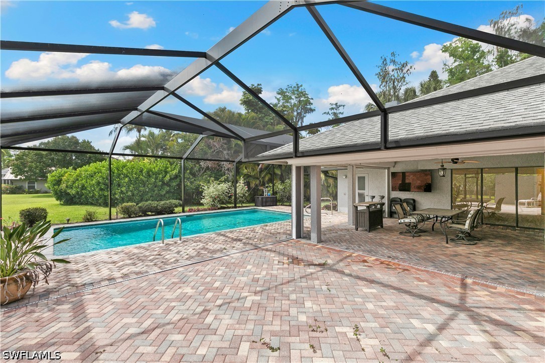 3 Bed Pool Home for Sale in Naples, photo 31