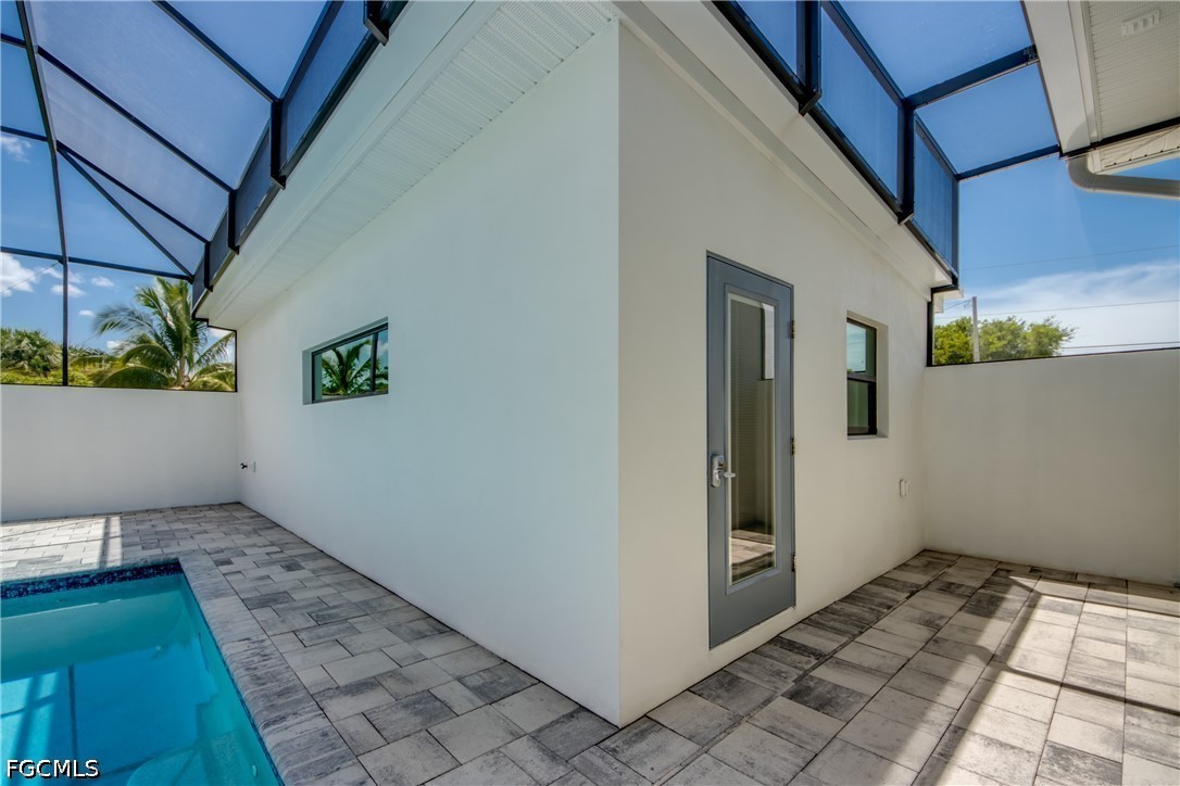6 Bed Pool Home for Sale in Cape Coral, photo 31